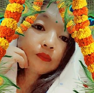 Meet your Posher, Maya